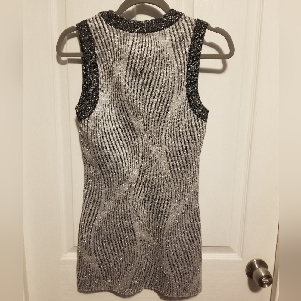 NWT Zara Basic Metalic Top Women's  Size Small - Picture 2 of 6